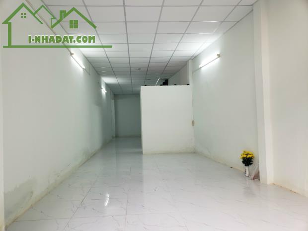 Bán nhà HXH Hòa Bình,P.Hiệp Tân,Q.Tân Phú,dt: 4 nở hậu 7 x 15 (70m2) nhà cấp 4 - 4 tỷ 5. - 3