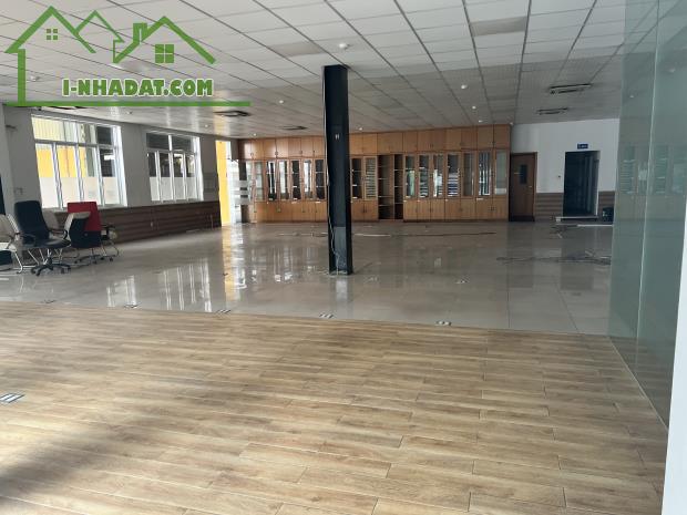 CẦN CHO THUÊ MỘT SỐ KHO XƯỞNG 800M2, 1000M2, 2300M2 VÀ 5000M2 ĐƯỜNG TÂN THỚI NHẤT 8, Q.12