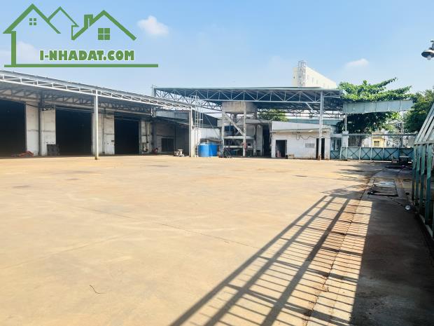 CẦN CHO THUÊ MỘT SỐ KHO XƯỞNG 800M2, 1000M2, 2300M2 VÀ 5000M2 ĐƯỜNG TÂN THỚI NHẤT 8, Q.12 - 2