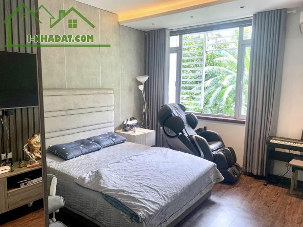 💥 Biệt thự Palm Garden Khu Đô Thị Việt Hưng, 181m2 4T Thang Máy MT 10m, Chỉ 35.9 Tỷ 💥 - 1