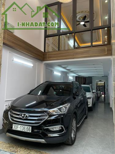 💥 Bán nhà Mặt phố Yên Lạc, Hai Bà Trưng, Gara, 50m2 7T Thang máy, Chỉ 15.3 Tỷ 💥