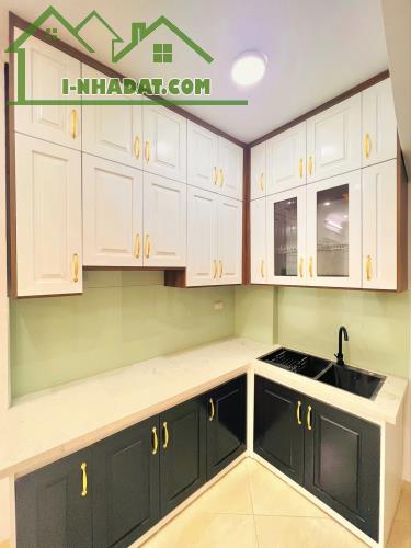 Kim ngưu nhà mới koong - mặt ngõ thông - nội thất xịn - Gần phố. Gía 5.95 tỷ - 4