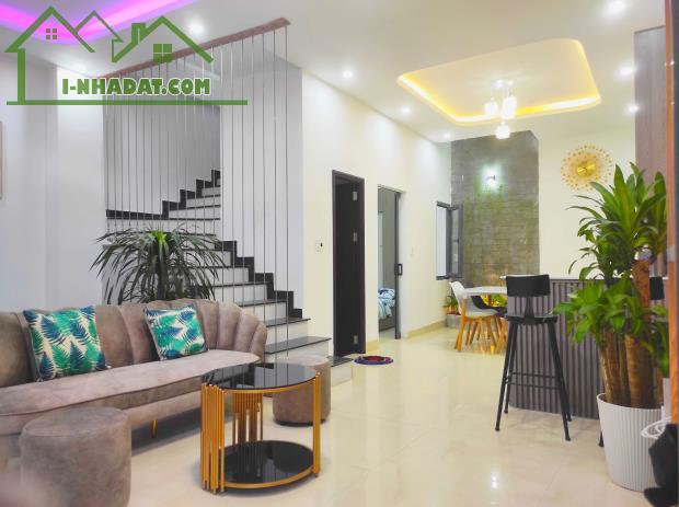 Xe Hơi tới cửa, sát Mặt tiền Ông Ích Khiêm, Q. Hải Châu, 50m2, nhỉnh 4 tỷ (0702.344.762) - 2