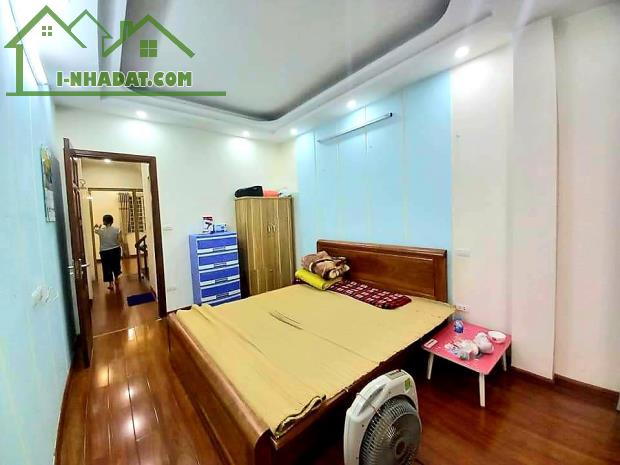 45m2 4 Tầng Mặt Tiền 6m VÂN HỒ 2 – Quận Hai Bà Trưng Nhỉnh 14 Tỷ. LH : 0912265058. - 3