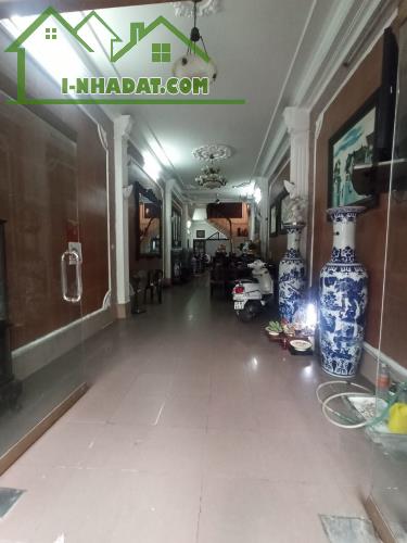 ⚜️ Bán nhà Mặt Phố  Hoà Mã,  Hai Bà Trưng, 95m2 6T MT 4m, Chỉ 42 Tỷ ⚜️