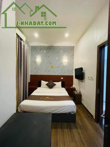 CẦN BÁN K.SẠN MẶT HỒ NGỌC KHÁNH Ba đình 3 SAO dt:110m2 x 7T, Mt 7m Giá 68 tỷ - 3