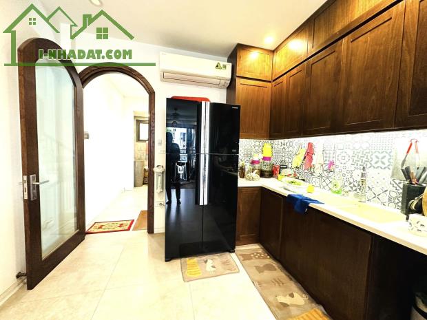 ⚜️ Bán nhà siêu phẩm Mai Anh Tuấn, Đống Đa, 50m2 5T MT 3.5m, Chỉ 18 Tỷ ⚜️ - 2