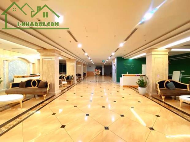 CẦN BÁN NHANH KHÁCH SẠN 5 SAO TRUNG HÒA CẦU GIẤY dt:520m2x10tầng Mt:15m Giá 250 tỷ - 2