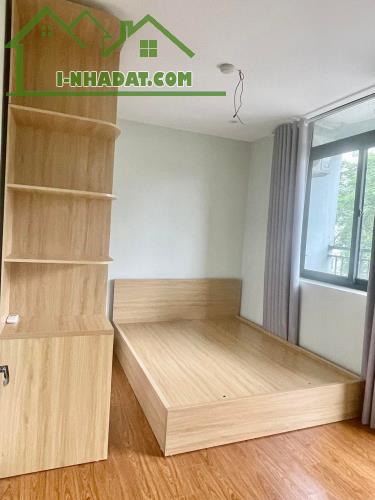 Cho thuê căn hộ chung cư  Sài Đồng, Long Biên -Diện tích: 76m2 bao gồm 2 ngủ 2 vệ sinh