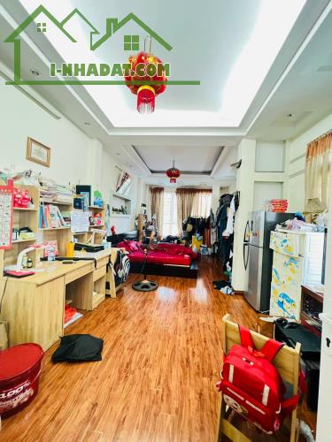 ⚜️ Bán Nhà Mặt Phố Đường Bưởi, Ba Đình, 50m2 5T MT 3.5m, Chỉ 10.9 Tỷ ⚜️ - 3