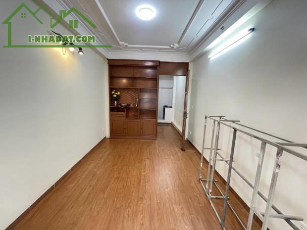 💥 Cực hiếm, Mặt phố Trích Sài, Mặt Hồ tây, 28m2 5T, Siêu KD, Nhỏ tiền 12.8 Tỷ 💥 - 3