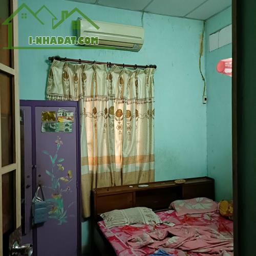 Bán nhà giá rẻ đối diện cổng chào Mỹ Phước 3,chủ về quê cần bán gấp - 1