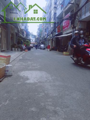 Bán nhà Trần Bình Trọng, Quận 10, Hẻm đẹp như hình, gần 50m2 chỉ 8,95 tỷ