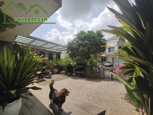 BIỆT THỰ KDC JAMONA HOME RESORT ĐẲNG CẤP 5 SAO 250M2 3 TẦNG  17,9 TỶ TL - 1