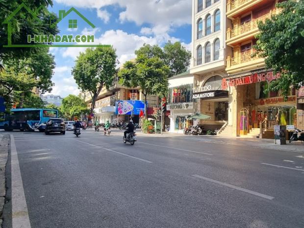 Bán nhà mặt Phố Huế 89m2, mặt tiền 4,2m gần Chợ Hôm, tặng GPXD 6 tầng thang máy, Giá 42 tỷ