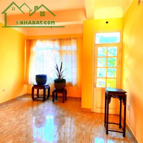 Bán nhà mặt Phố Huế 89m2, mặt tiền 4,2m gần Chợ Hôm, tặng GPXD 6 tầng thang máy, Giá 42 tỷ - 4