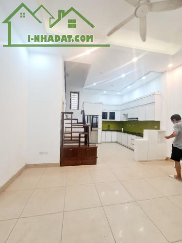 ĐỈNH CỦA ĐỈNH : Bán nhà Tam Trinh , 60m2 , 4,8 tỷ , mặt tiền 4,8m , sát Time City - 1