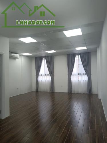 ⚜️ Bán Nhà Mặt phố Lạc Long Quân, 100m2 9T Thông sàn, MT 6m, Chỉ 61 Tỷ ⚜️ - 4