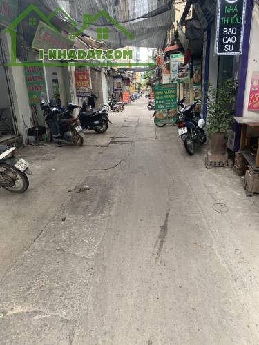 Bán nhà Trọ Triều Khúc 100m 9 tầng 38 phòng KK, gác xép, cửa sổ thoáng.Lh e Long. - 1