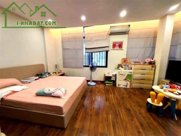 Bán nhà Mặt phố LƯƠNG YÊN, 66m2 mặt tiền 6m 5 tầng, Lô góc view CC Sun Ancora, Giá 18,2 tỷ - 1