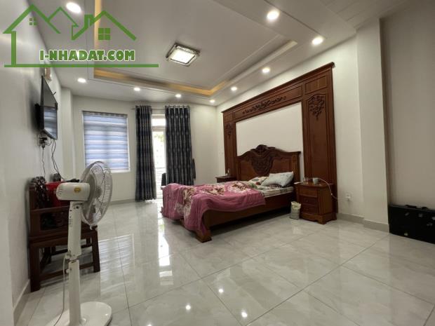 Nhà 100m2, 4 tầng ngay Sân Goll Tân Sơn Nhất phù hợp khách mua ỏ, Kinh Doanh. - 3