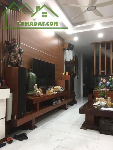 Phố Trương Định, Hoàng Mai. Dt: 50m2x 6T. Giá 8 tỷ.Ngõ Ô TÔ, Thang Máy mới đẹp ở luôn. - 2