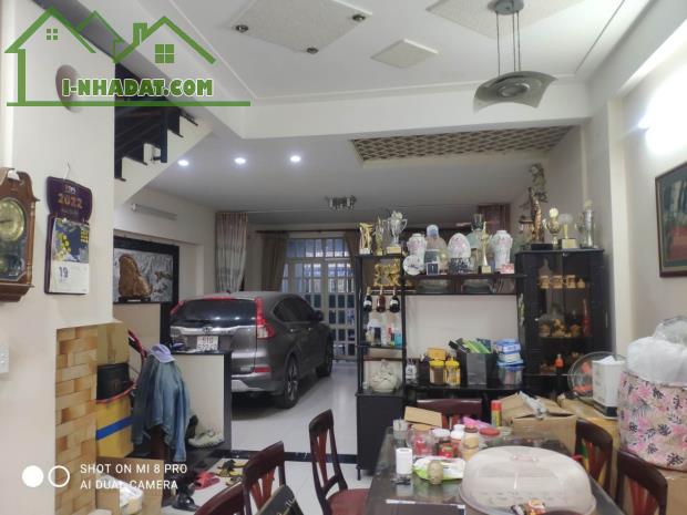 Tân Phú giáp Tân Bình, MTKD cạnh Trường Chinh, Nhà 3 tầng 6x19m, giá rẻ - 2