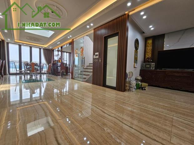 Bán toà nhà Apartment view Tây Hồ 8 tầng 20 phòng dòng tiền 1,7 tỷ năm thang máy DT 126 m2 - 1