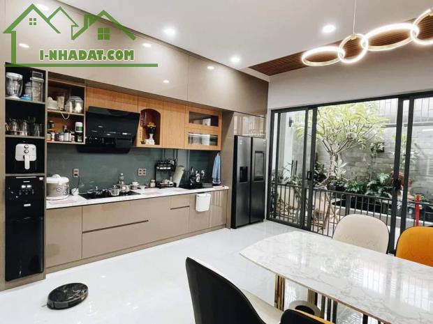 Bán 330m đất Ngọc Thụy, Long Biên, Hà Nội. Mặt tiền 26m, xây Biệt phủ cự đỉnh. Hown 30 tỷ - 4
