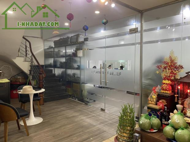 (PENTHOUSE) Bán chung cư quận Đống Đa Trường Chinh 289m 4PN Ngã Tư Sở view Royal City - 1
