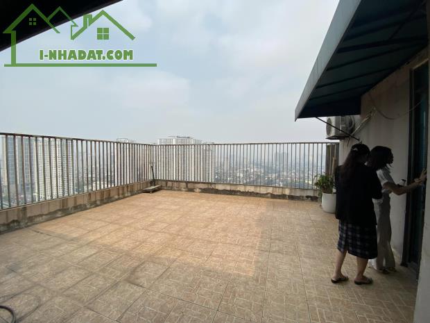 (PENTHOUSE) Bán chung cư quận Đống Đa Trường Chinh 289m 4PN Ngã Tư Sở view Royal City - 3