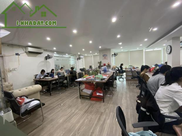 (PENTHOUSE) Bán chung cư quận Đống Đa Trường Chinh 289m 4PN Ngã Tư Sở view Royal City - 4