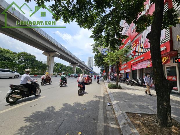 Bán Nhà Mặt Phố Đường Nguyễn Trãi - Mặt Tiền 6m1 - 108m2 - 38 tỷ. - 1