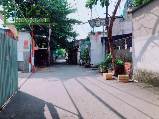 BÁN NHÀ C4 HXH 50M2 CHỈ NHỈNH 3 TỶ QUẬN 7. - 2
