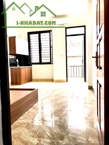 Bán nhà ngõ 622 MINH KHAI, 48m2, mặt tiền 6,1m, xây 5 tầng Chung cư mini 7 phòng, Giá 6 tỷ - 3
