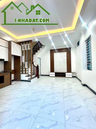 Nhà Đẹp, Ở Ngay. Bán Nhà Đức Giang, Long Biên 5T, 32m2 chỉ 4,65 tỷ - 2