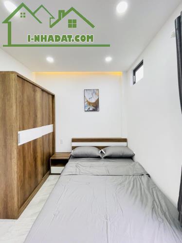 Bán nhà Phạm Văn Hai P3 Tân Bình 44m2, 4tầng BTCT, HXH, giá 4,3 tỷ TL mạnh - 2