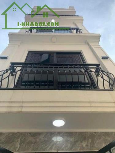 BÁN NHÀ TÂY MỖ- NAM TỪ LIÊM 35M, 5 Tầng, 2 mặt thoáng, ô tô đỗ gần giá 4 tỷ - 5