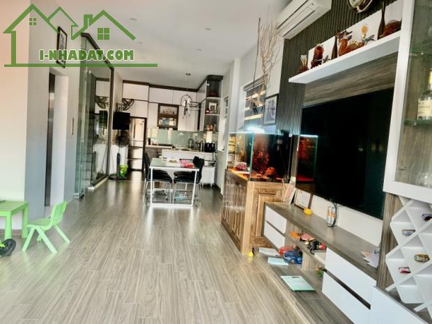 Nhà Đẹp, Lô góc, 5 Tầng, Thang Máy, Mặt Phố 30m, Hàng xóm HC Golden, WellSpring. - 2