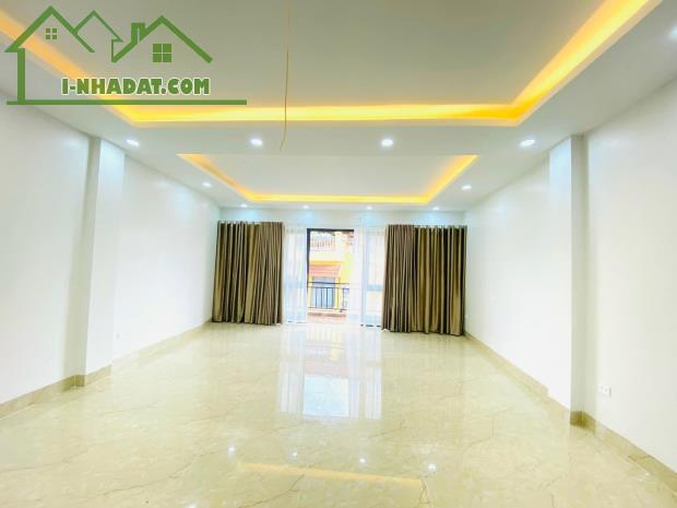 TẠ QUANG BỬU Ô TÔ TRÁNH VỈA HÈ RỘNG THANG MÁY 2 THOÁNG KD ĐỈNH 160m2 x 6T, Mt 4.5m, 32 tỷ - 3