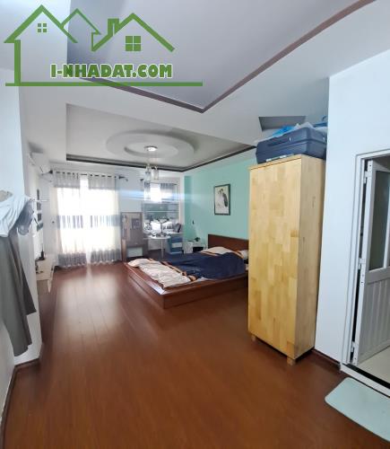 Bán nhà MT KD ĐS 4, P16, Gò Vấp, 92m2, 6 tầng, thang máy, tặng toàn bộ nội thất