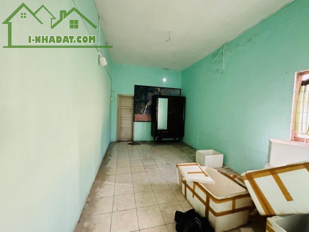 Bán Nhà Mặt Tiền Đường Lý Thái Tổ, Quận 10, 56m2, 4 Lầu, Ngang 3,2m, Dài 17,5m