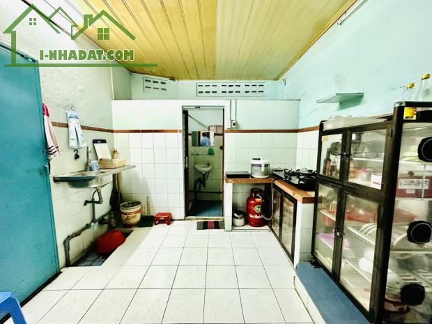 Bán Nhà Mặt Tiền Đường Ba Tháng Hai, Quận 10, 54m2, Ngang 4m, Dài 14m.
