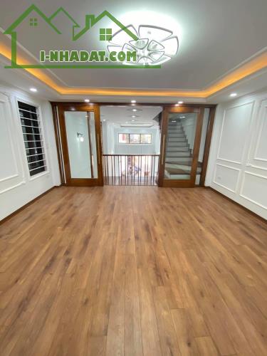 Bán nhà Tả Thanh Oai, Thanh Trì, DT35m 4T. Giá 2,15 tỷ - 2