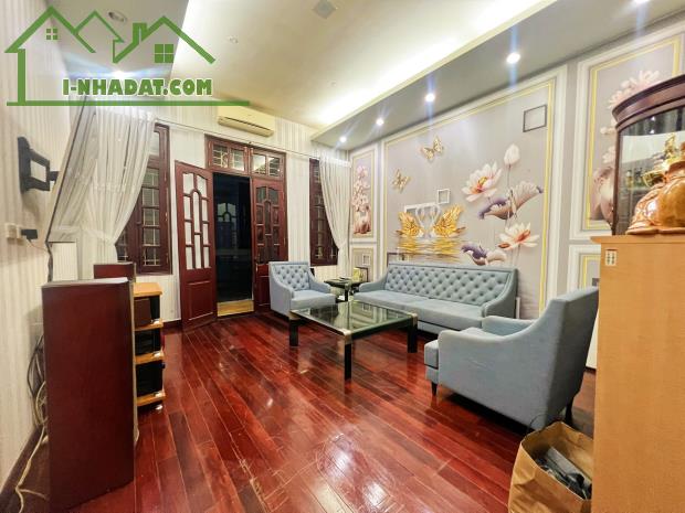 TUYỆT ĐẸP! LẠC TRUNG GARA Ô TÔ TRÁNH VỈA HÈ 2 THOÁNG KINH DOANH VP 83m2 Mt 4.7m, hơn 16 tỷ