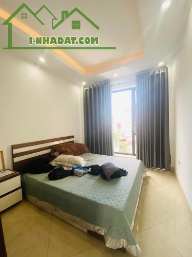 Cần Bán Nhà Ngô Gia Tự,Phường Đức Giang, Long Biên 40m2, 4T chỉ 6,2 tỷ (phía trước thoáng) - 3