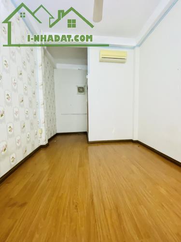 Cần Bán Nhà Mặt Tiền Đường Điện Biên Phủ, Phường 3, Quận 3, 53m2, Ngang 4m. - 4