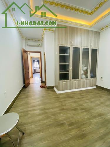 Cần bán Nhà 4 Tầng hẻm 8m đường Lê Văn Chí, P. Linh Trung, 74m², Giá 8.2 Tỷ - 2