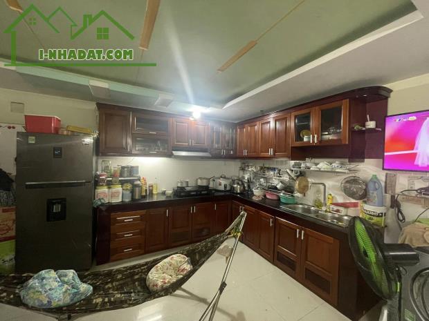 Ngộp ngân hàng, bán nhanh nhà HXH Phạm Văn Hai, 70m2, 3 tầng, chỉ 8 tỷ 500 - 4