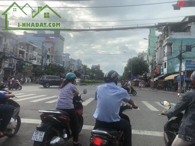 Bán nhà mặt tiền TÔ KÝ đường rộng 40m, ngang 8m, 320m2, gần chợ Cầu, KD đa ngành 26 tỷ.